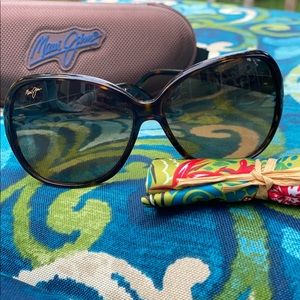 BRAND NEW 💯 AUTHENTIC MAUI JIM MAILE SUNGLASSES